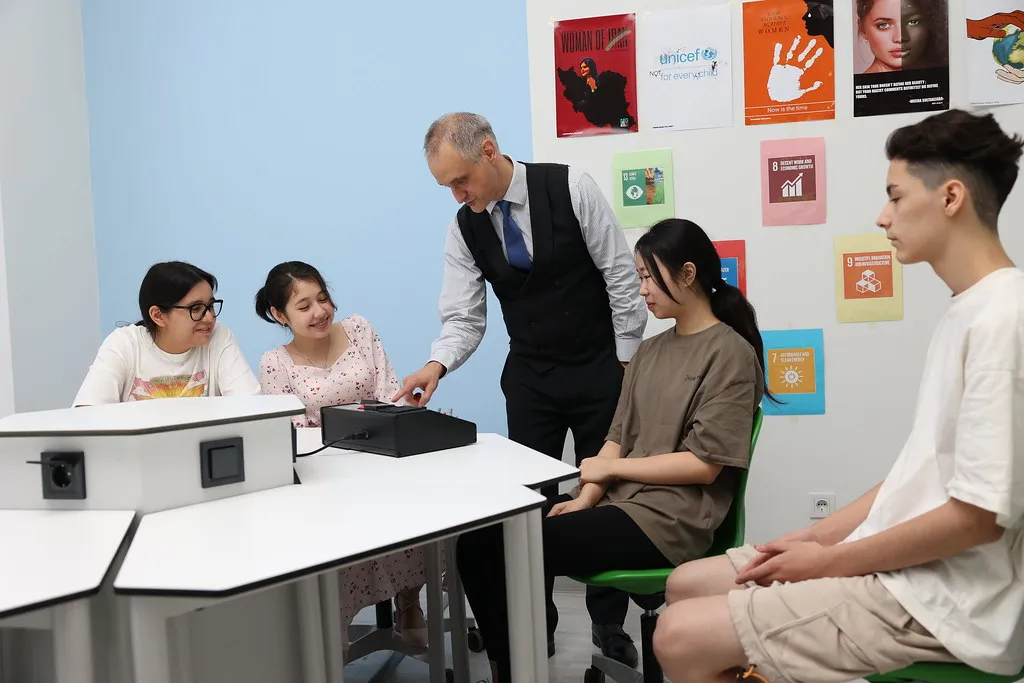 ELC ISA students and teacher